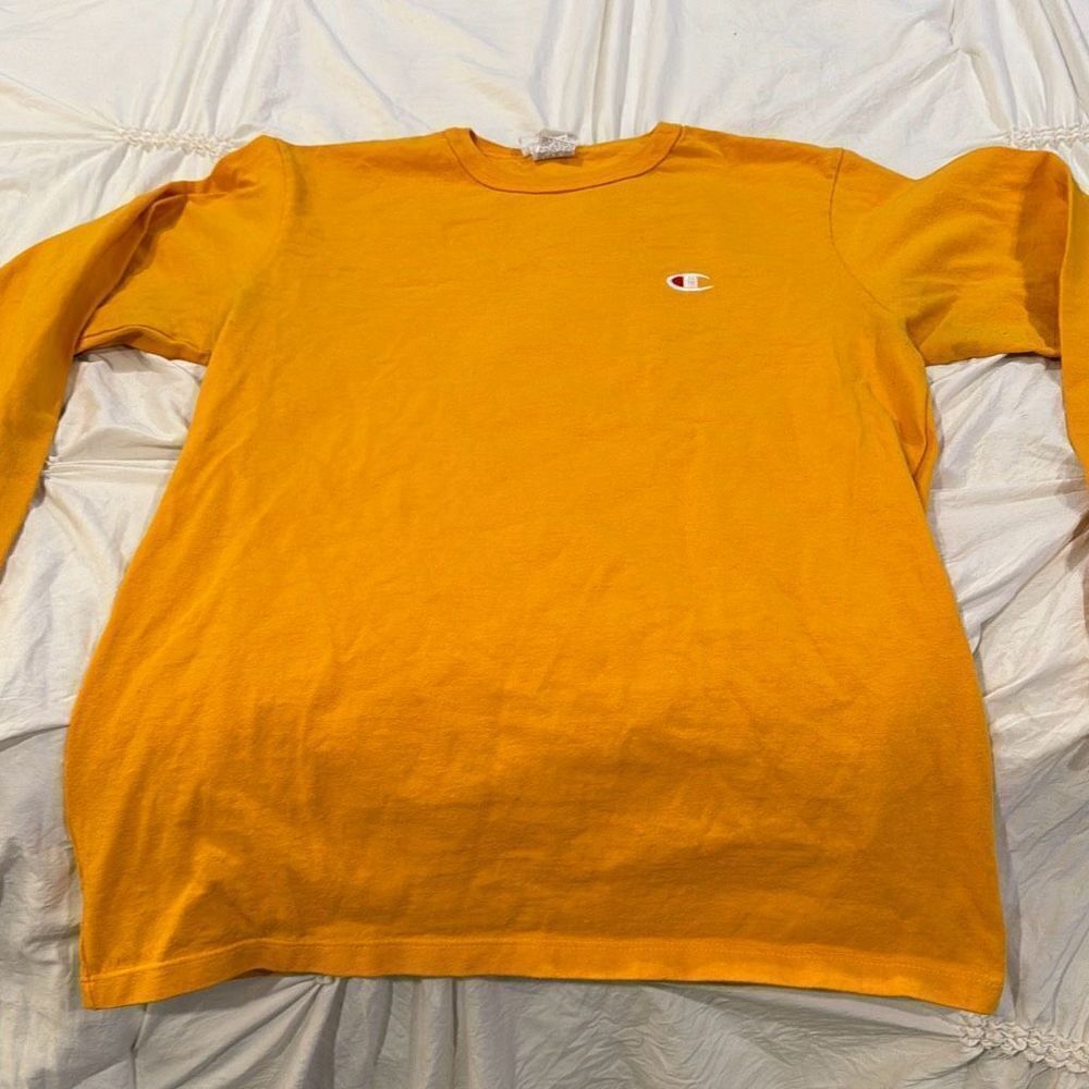 Champion, yellow, long sleeve tea size medium
